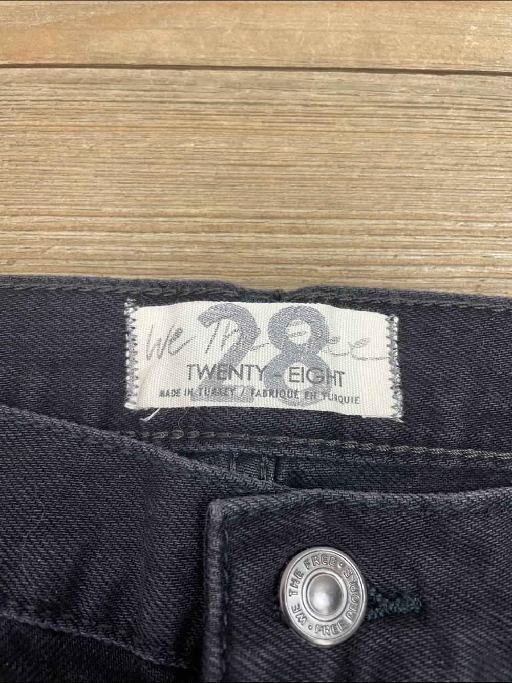 Free People NWT Maggie Mid Rise Distressed Straight Jeans in Washed Black - Picture 6 of 7